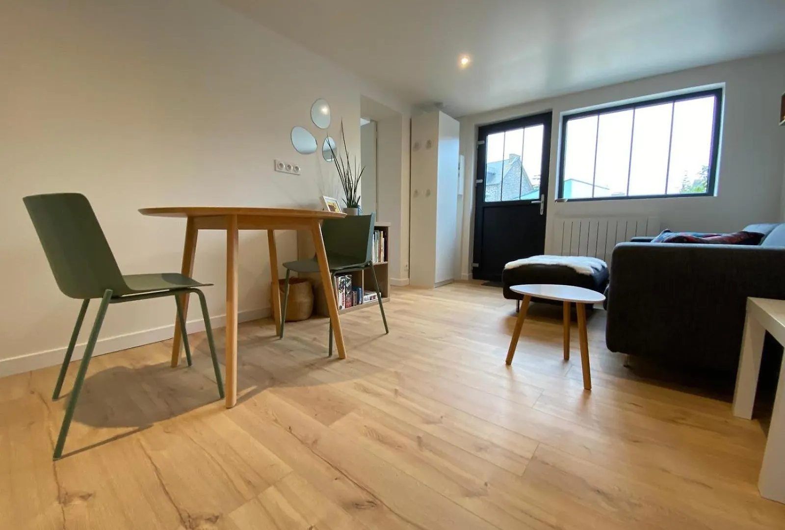 L Atelier De Simone Villa Plurien France
