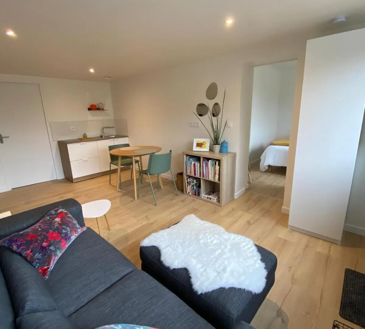 L Atelier De Simone location